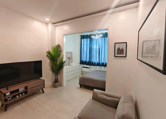 Voss Condominium